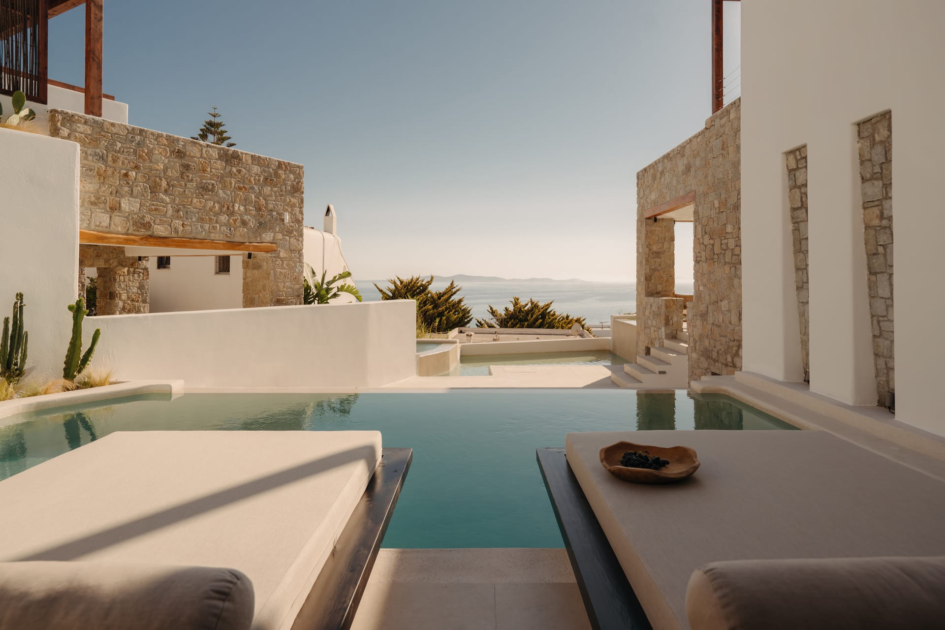 De Sol Suite with Private Pool and Sea