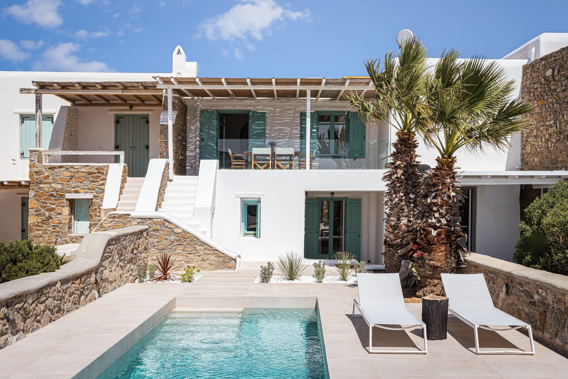 Bill & John Mykonos - HOLA - 4