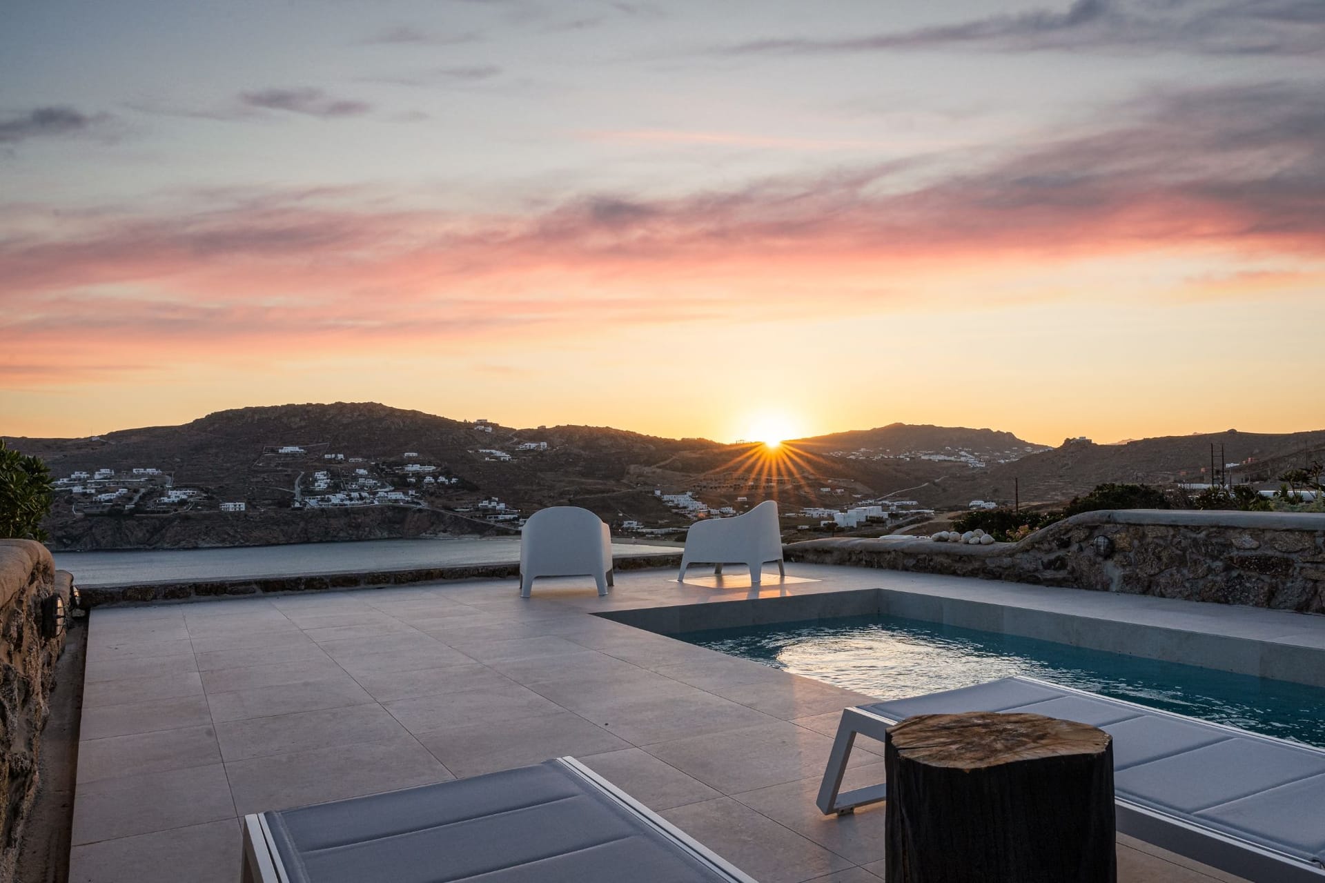 Bill & John Mykonos - HOLA - 26