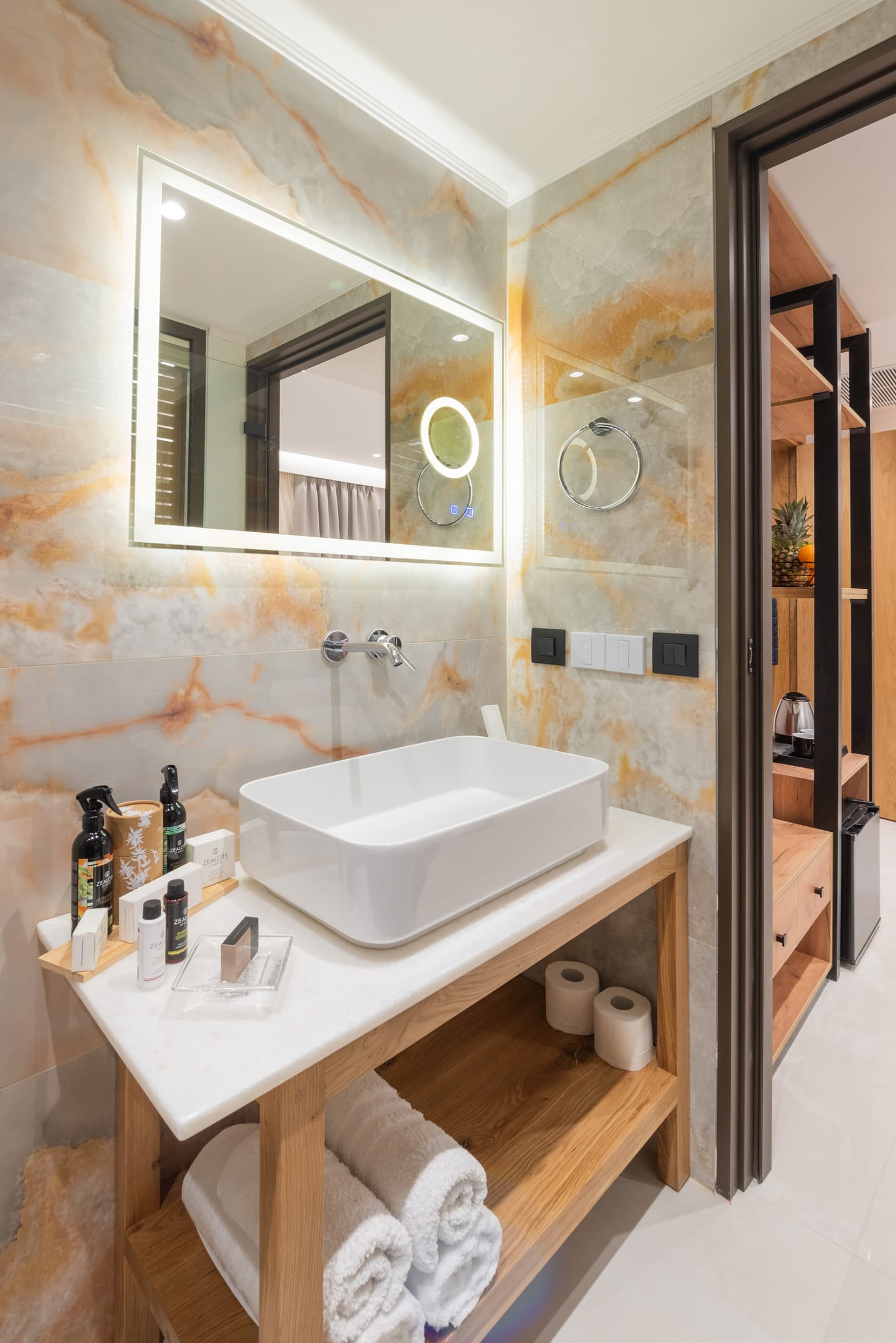 The Wine Hotel - SUPSUI - 3