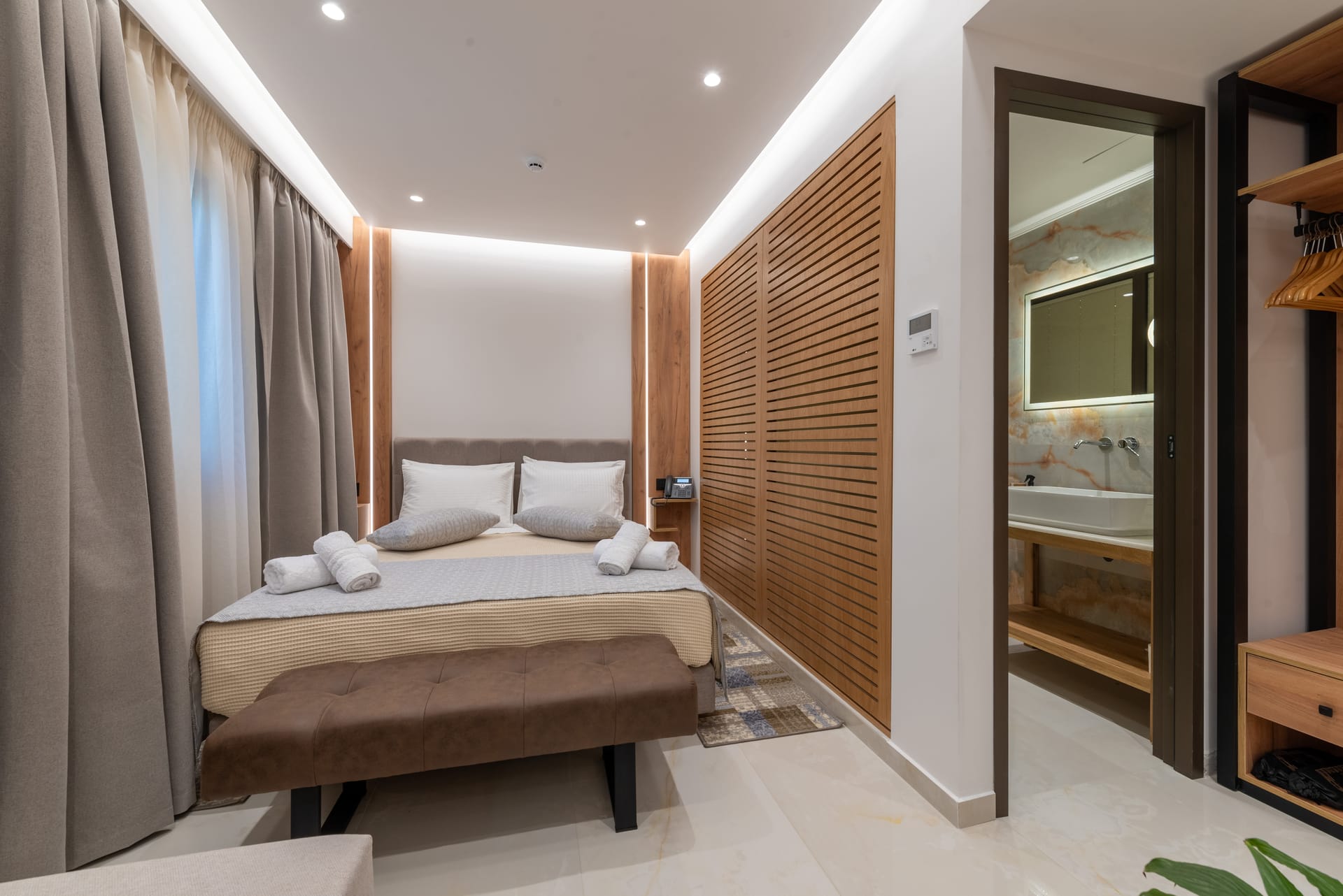 The Wine Hotel - SUPSUI - 8