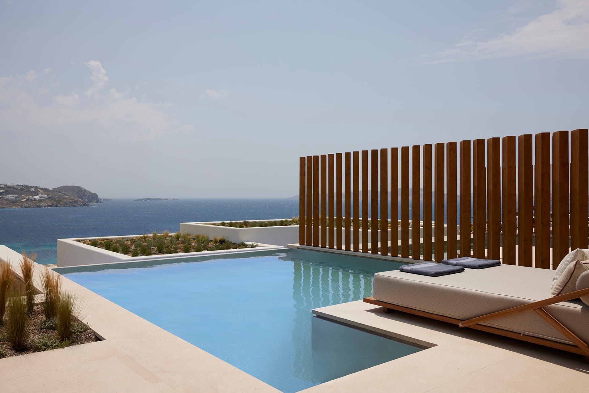 The Coast Grand Two Bedroom Suite with Pool and Sea View