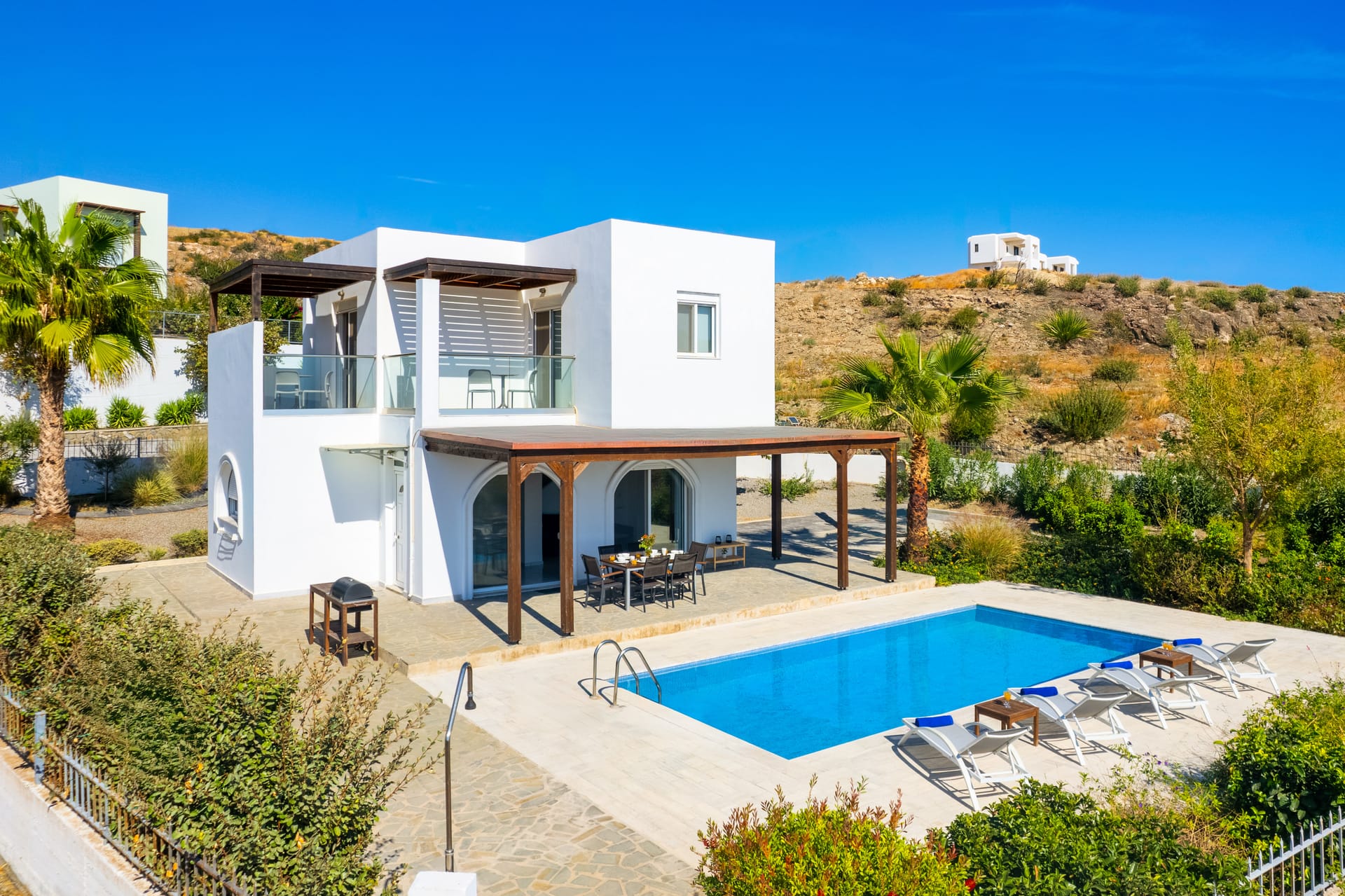 Gonos Villa E