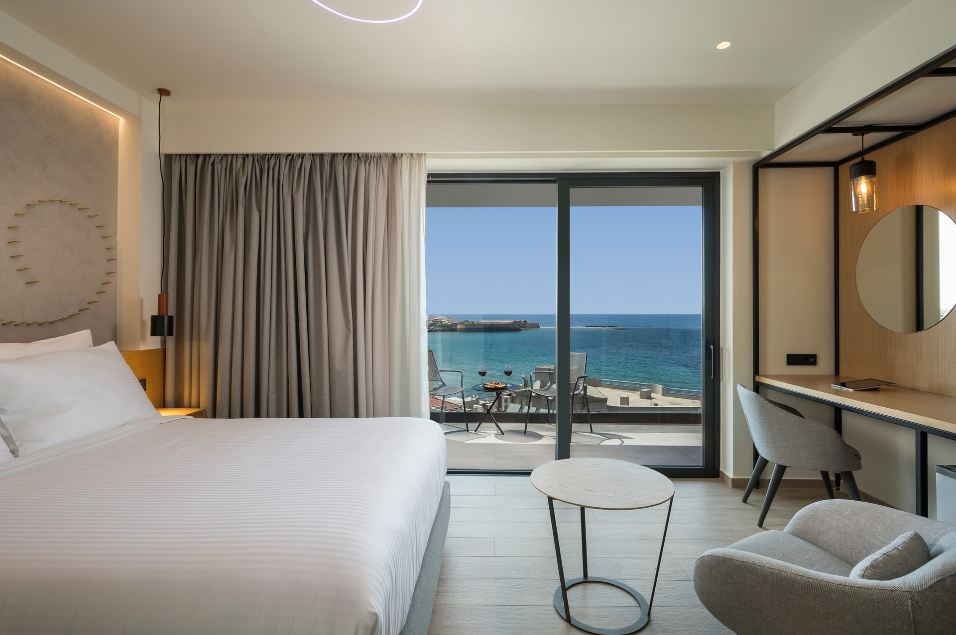 Junior Sea View Rooms