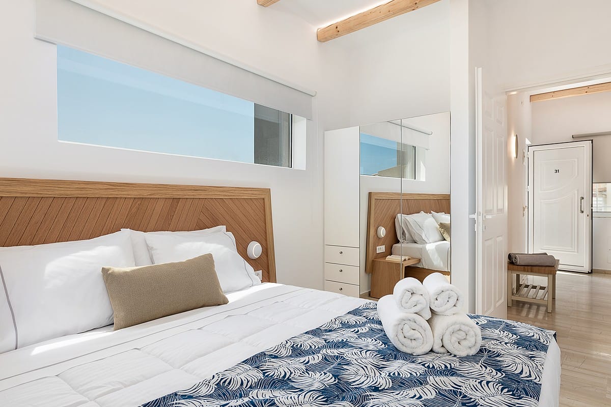 Superior Apartment Partial Sea View