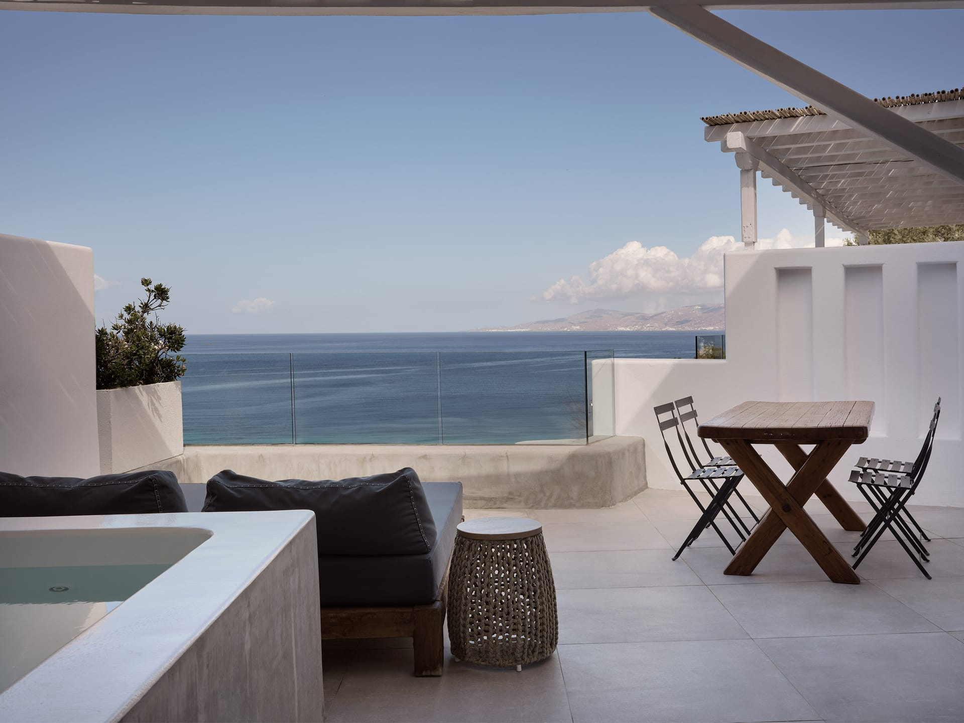Grand Bohemian Sunset & Sea View Suite with Heated Plunge Pool