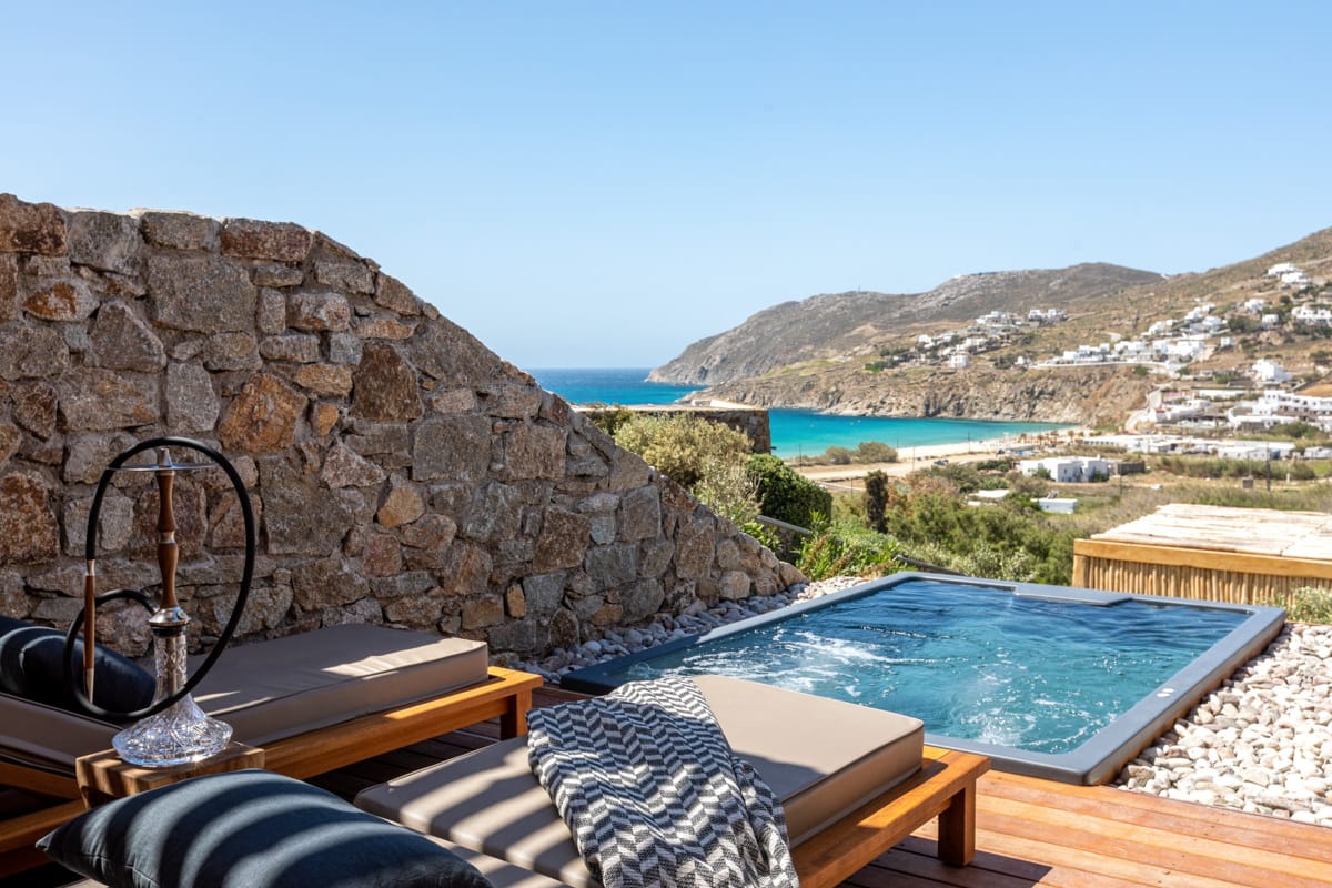 Deluxe Suite with Private Jacuzzi & Sea View
