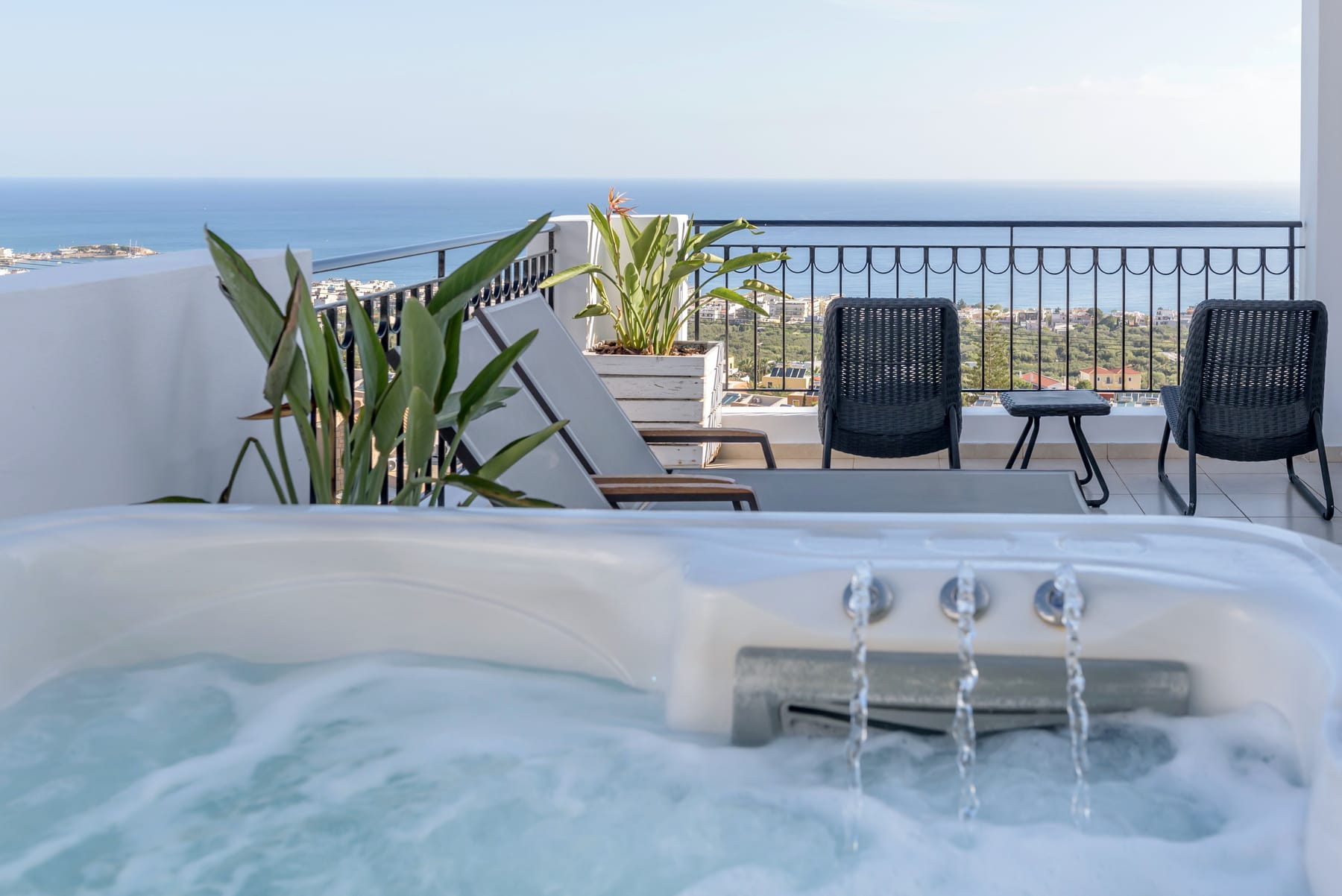 Penthouse Suite with Private Jacuzzi