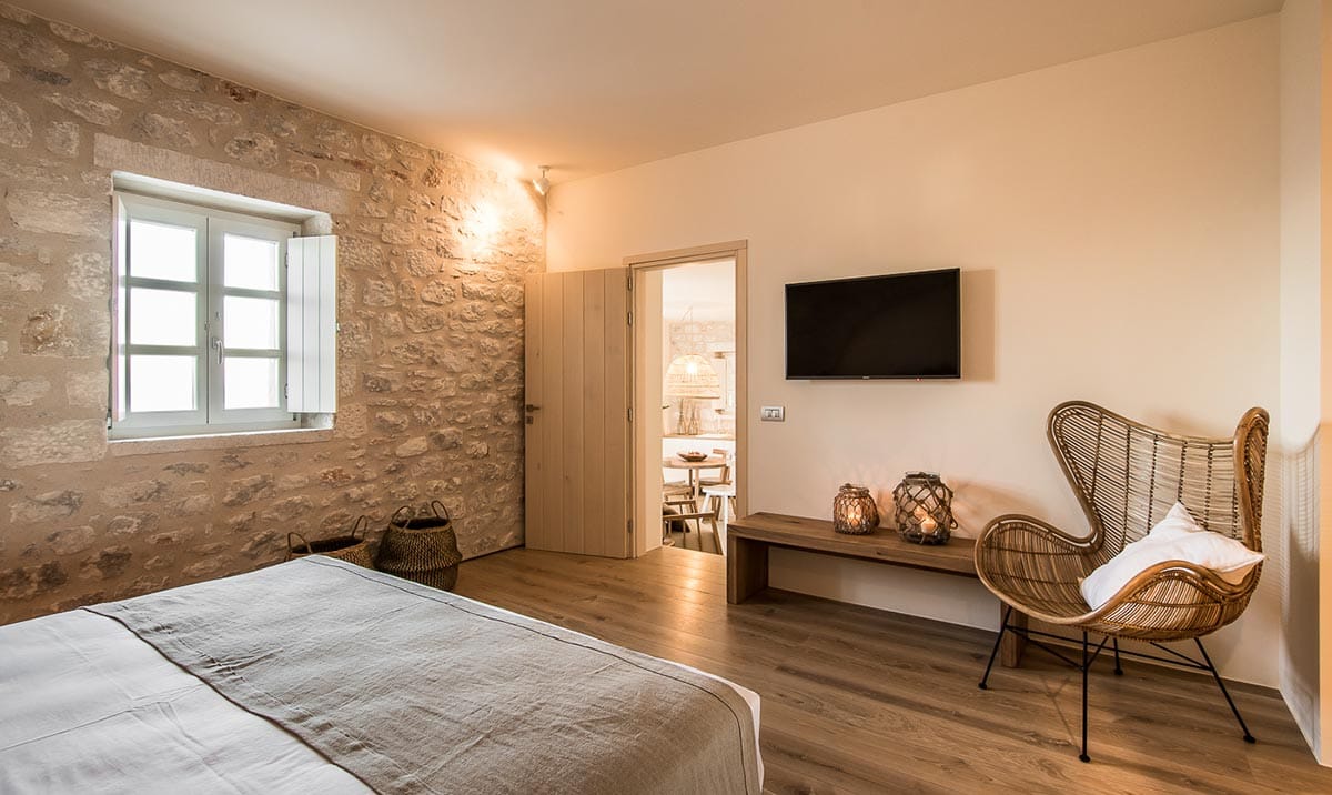 Bassa Maina Villas & Suites - LATERR - 3