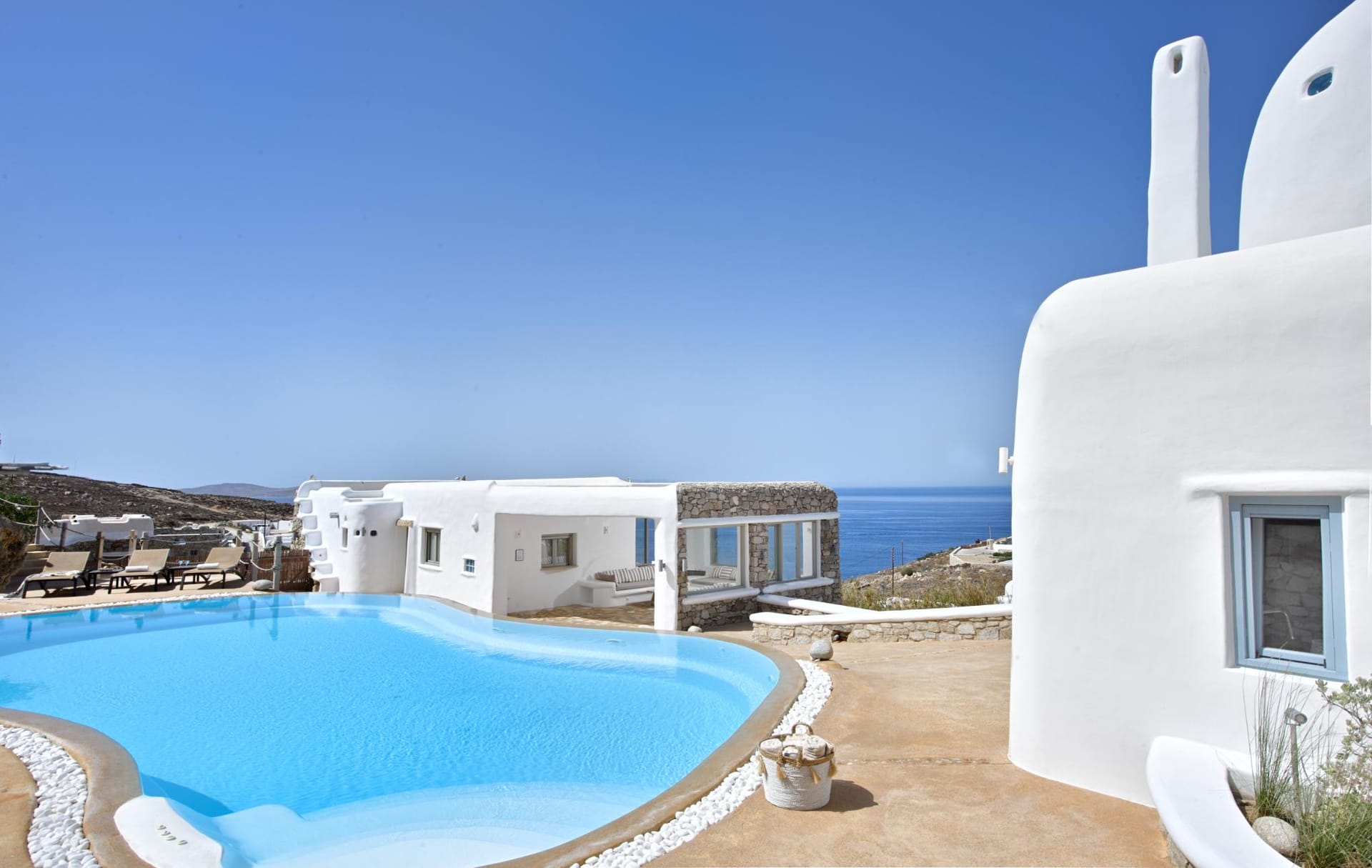 Bill & John Mykonos - KANALI - 13