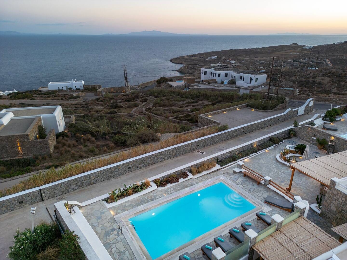 Mando 2 Pool Villa w Sea Views – Five Bedrooms