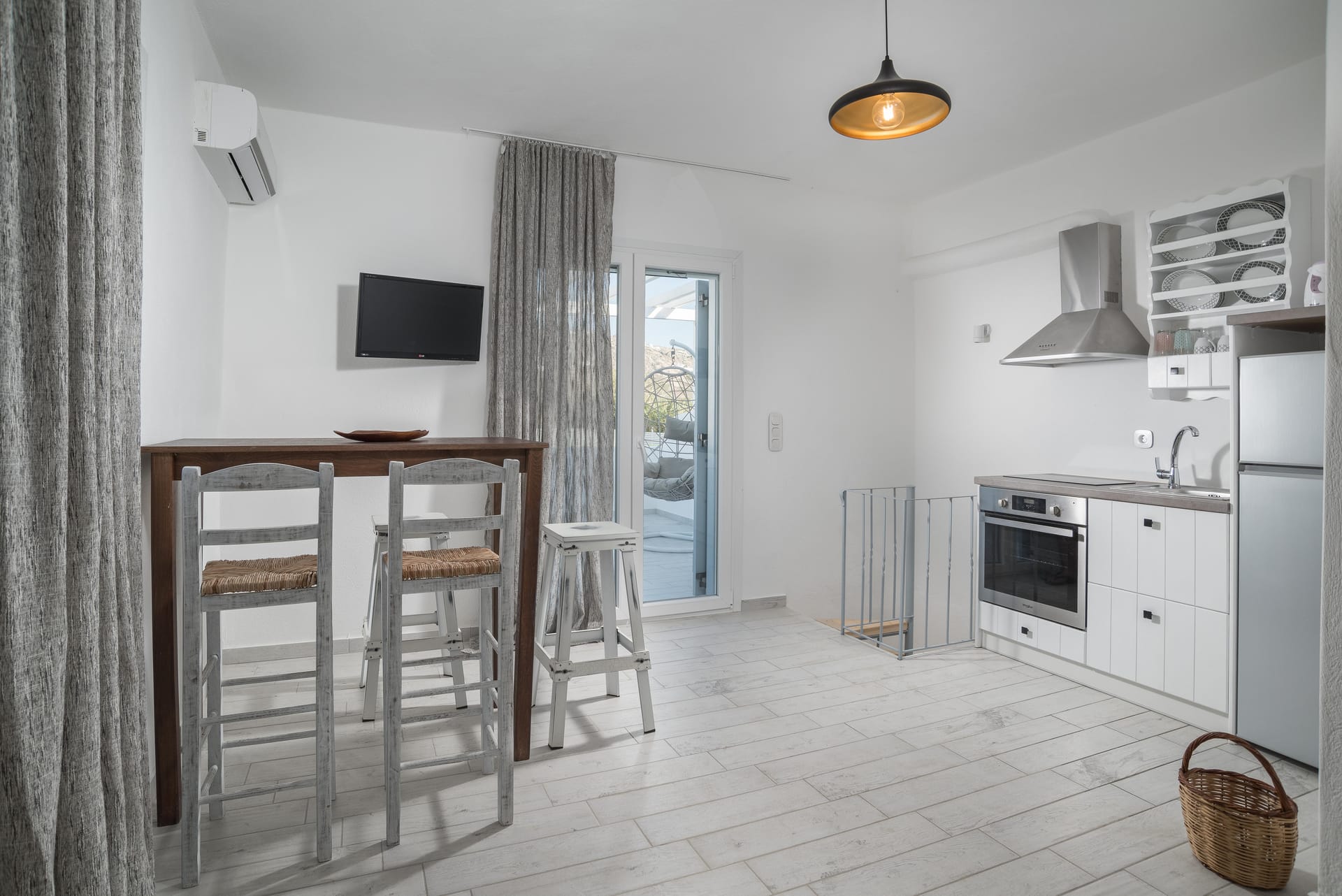 Depi’s Luxury Villas - YELLOE - 5