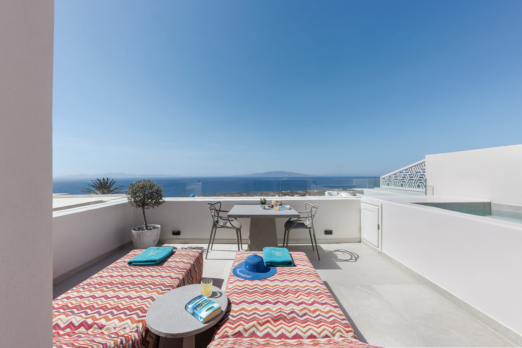 La Madeleine Oia Suites & Caves - HONEY - 8