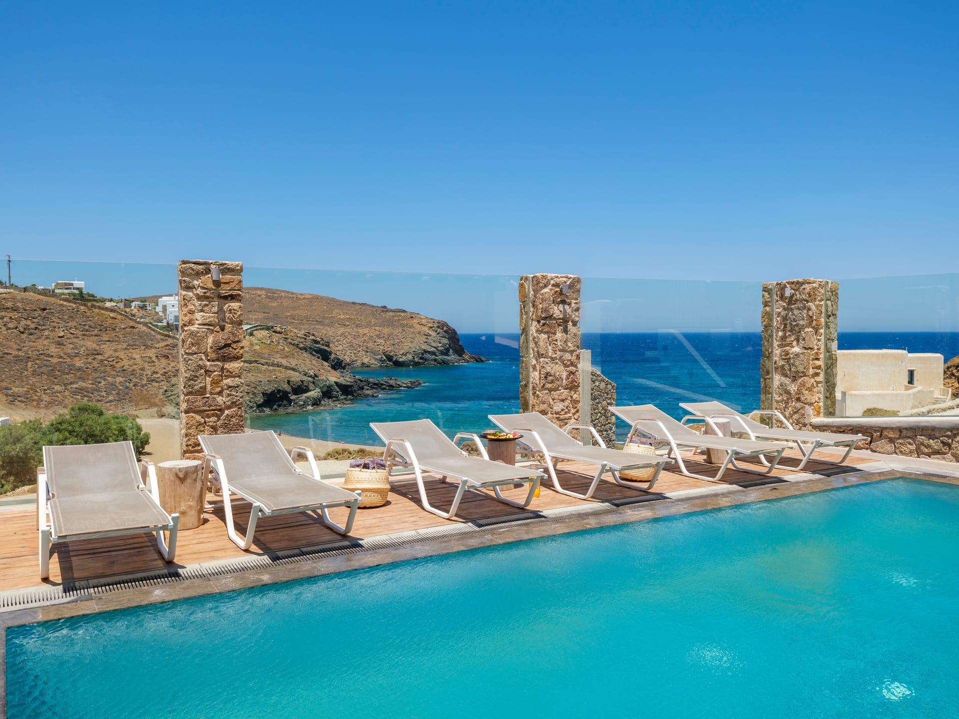 Club Villa Beach Front & Sea View with 2 private pools & Jacuzzi – 7BDR