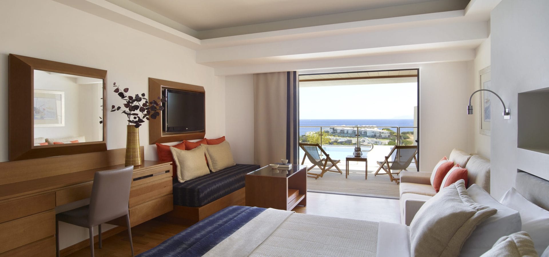 Superior One Bedroom Suite Private Pool