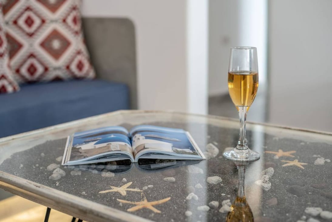 Astrea Suites Santorini - FEGGAR - 15