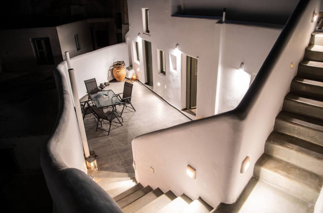 Astrea Suites Santorini - FEGGAR - 35