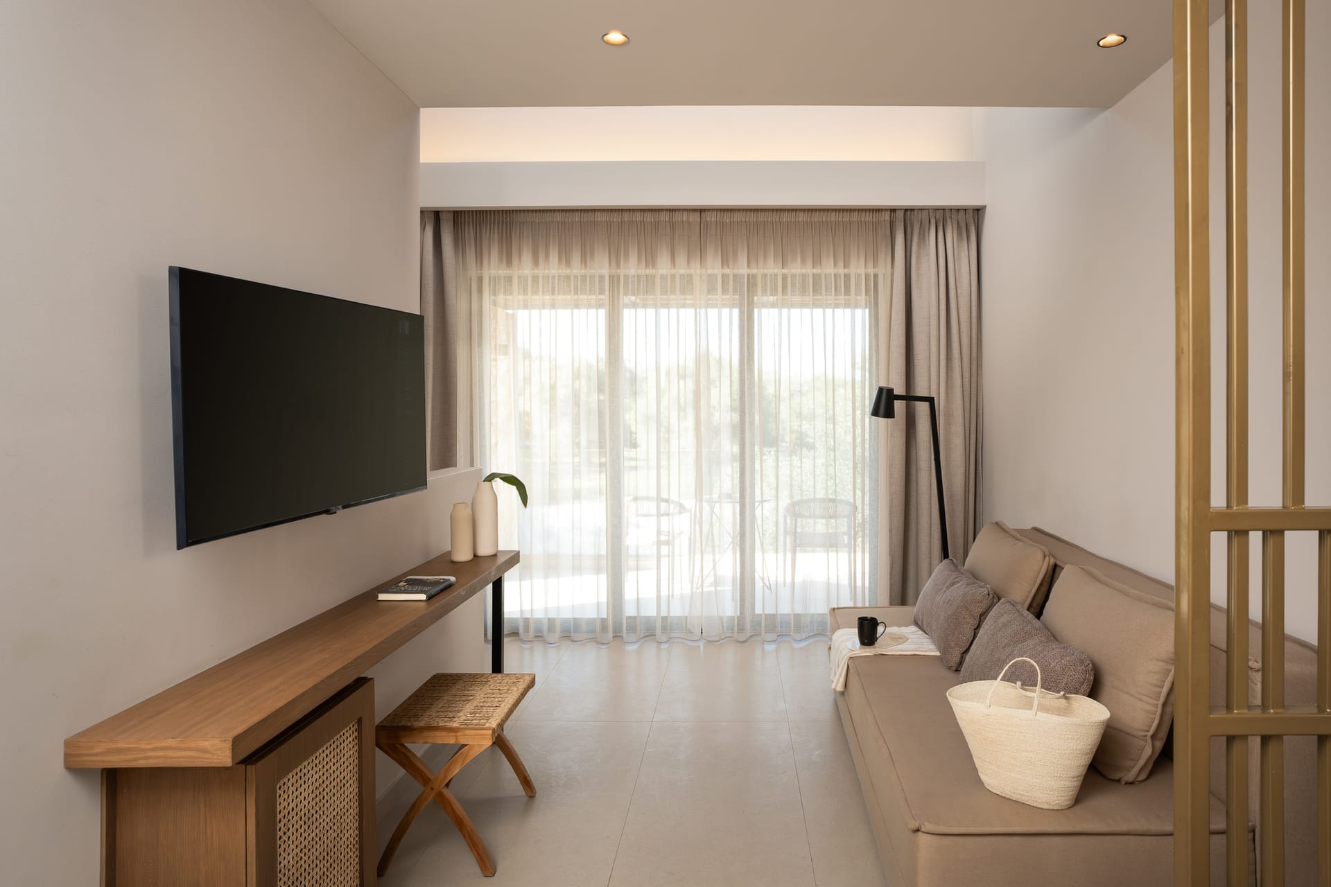 Duplex Family Suite – Pool View