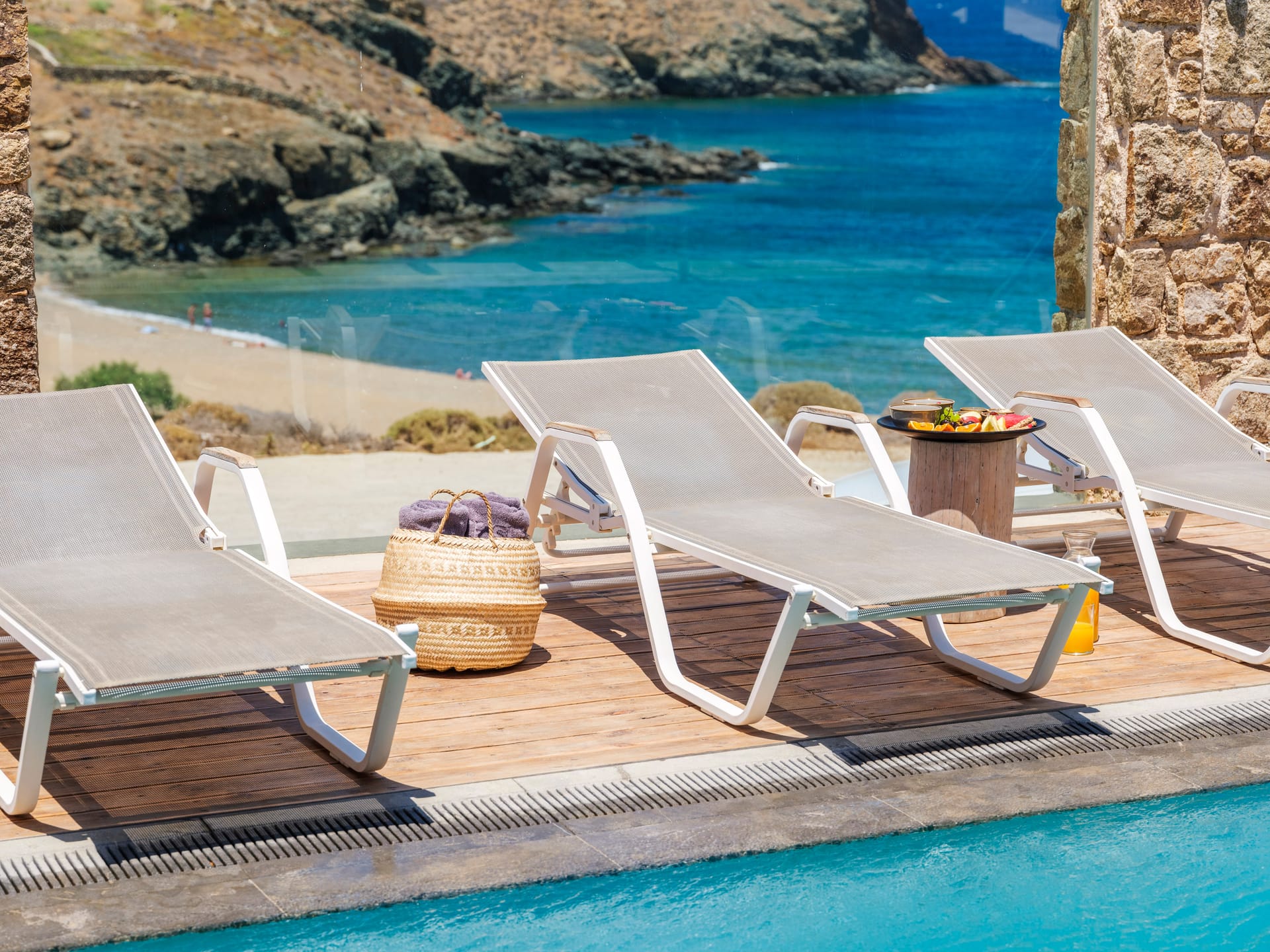 Aphrodite Beach Front Residence with Private Pool & Sea View – 3BDR – Merchia beach