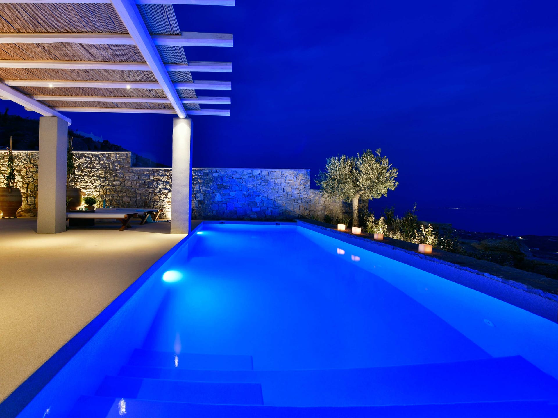 Kounoupas Complex by Mykonos Rocks - AMETH - 2
