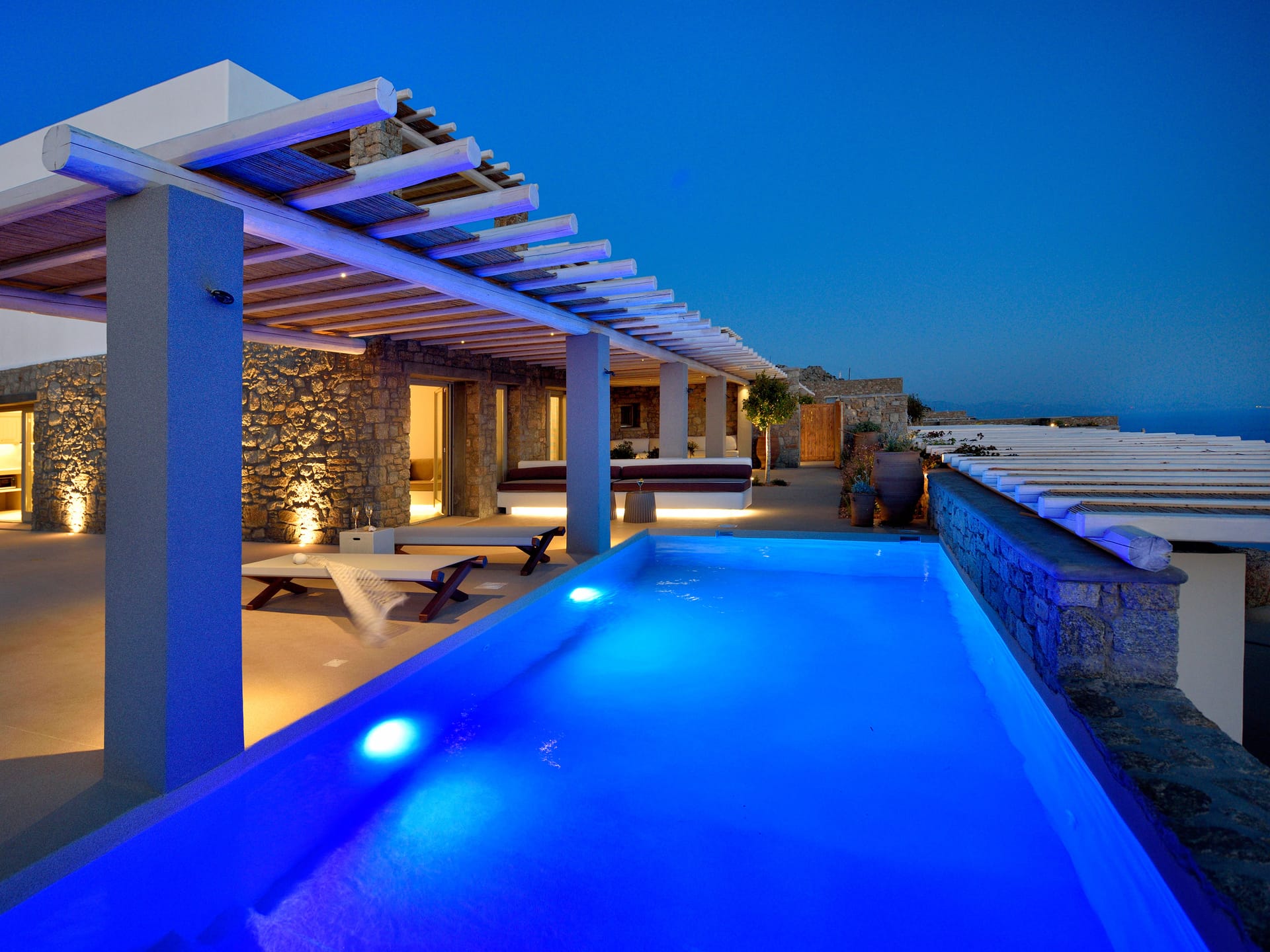 Kounoupas Complex by Mykonos Rocks - AMMO - 5