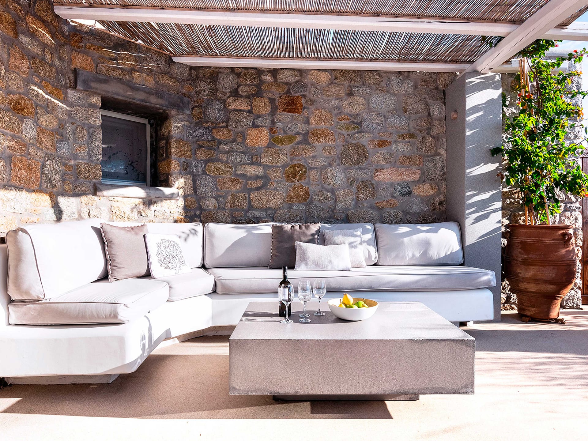 Kounoupas Complex by Mykonos Rocks - AMMO - 9