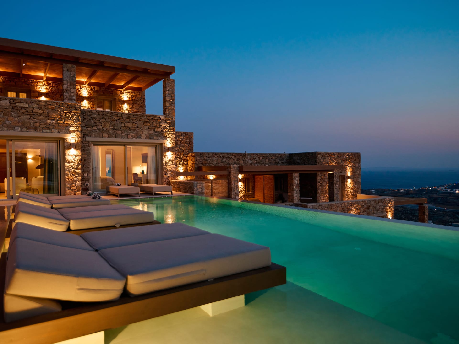 Kounoupas Complex by Mykonos Rocks - CRYSTA - 5