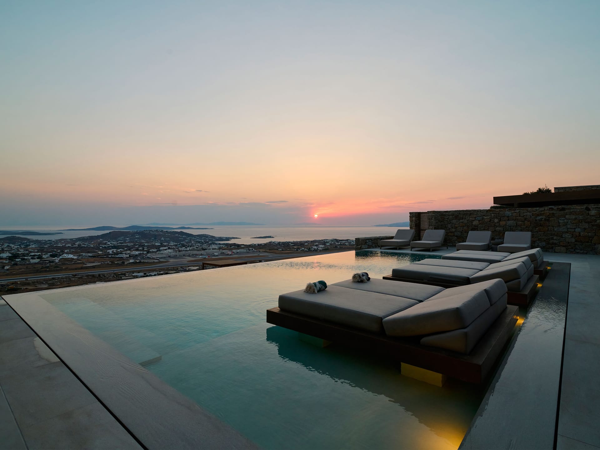 Kounoupas Complex by Mykonos Rocks - CRYSTA - 8