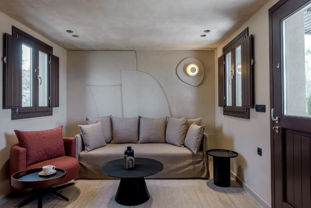 Loft Suite with Outdoor Hot Tub