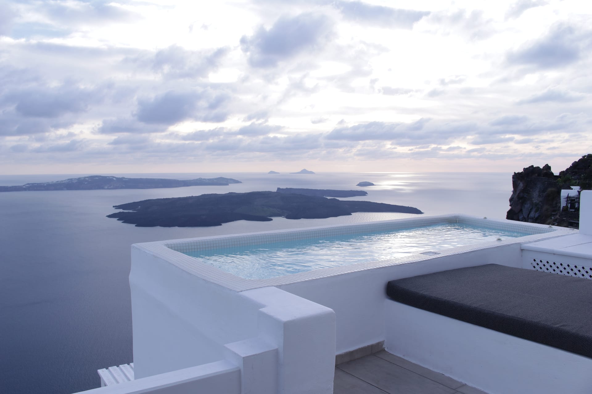 Aqua Luxury Suites Santorini - AQUA - 7
