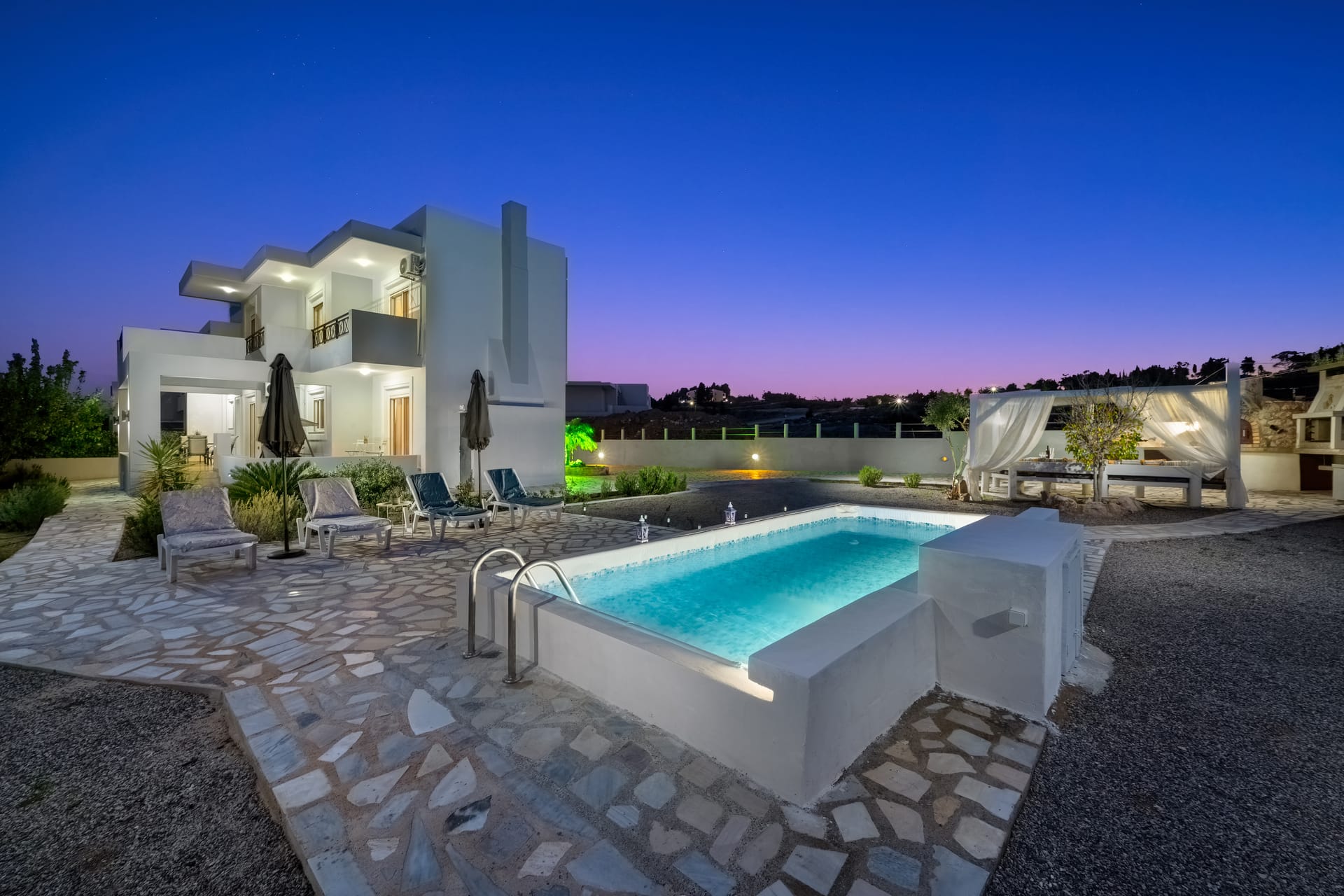 Calm and Joy Summer House