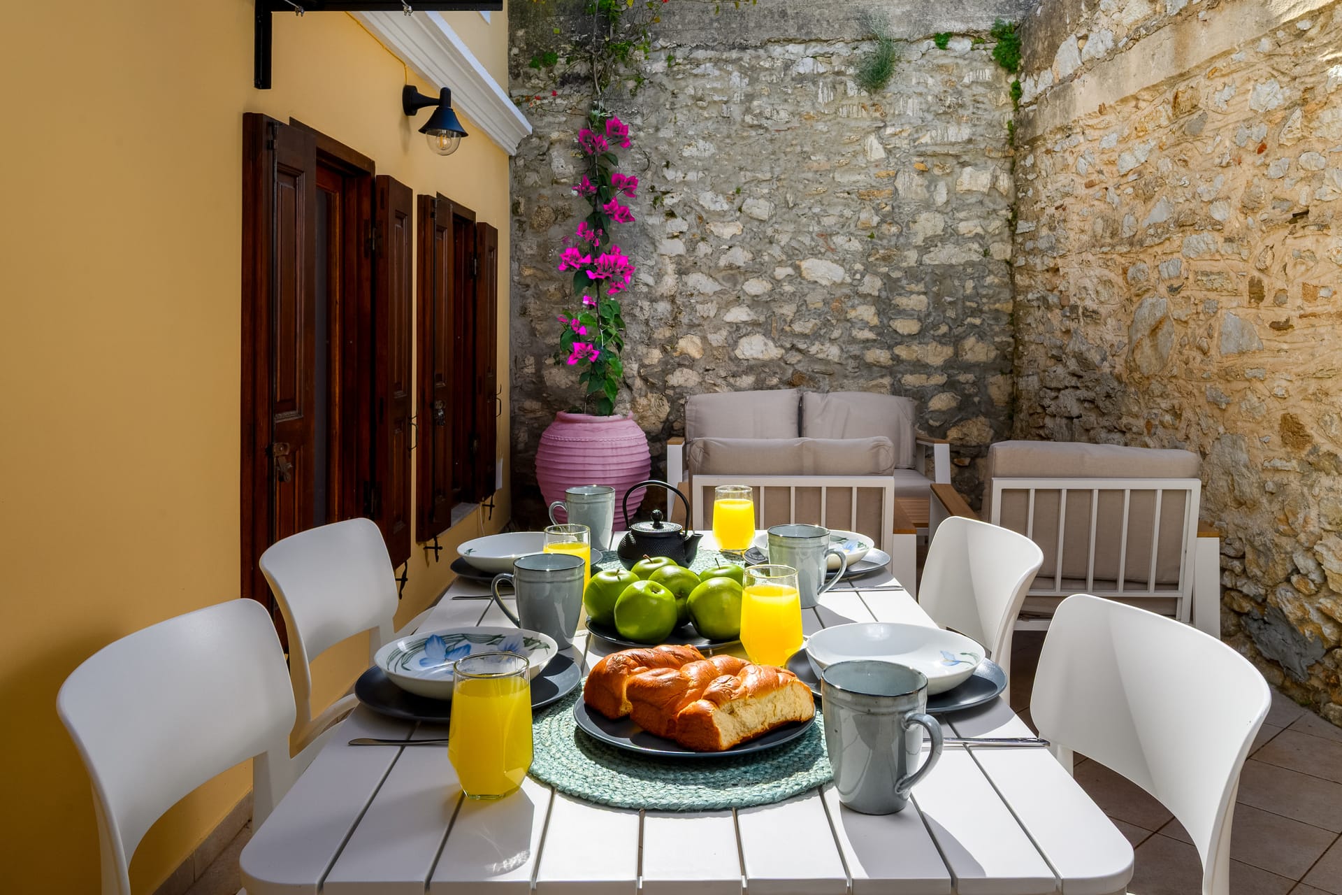Aelius Ground floor apartment
