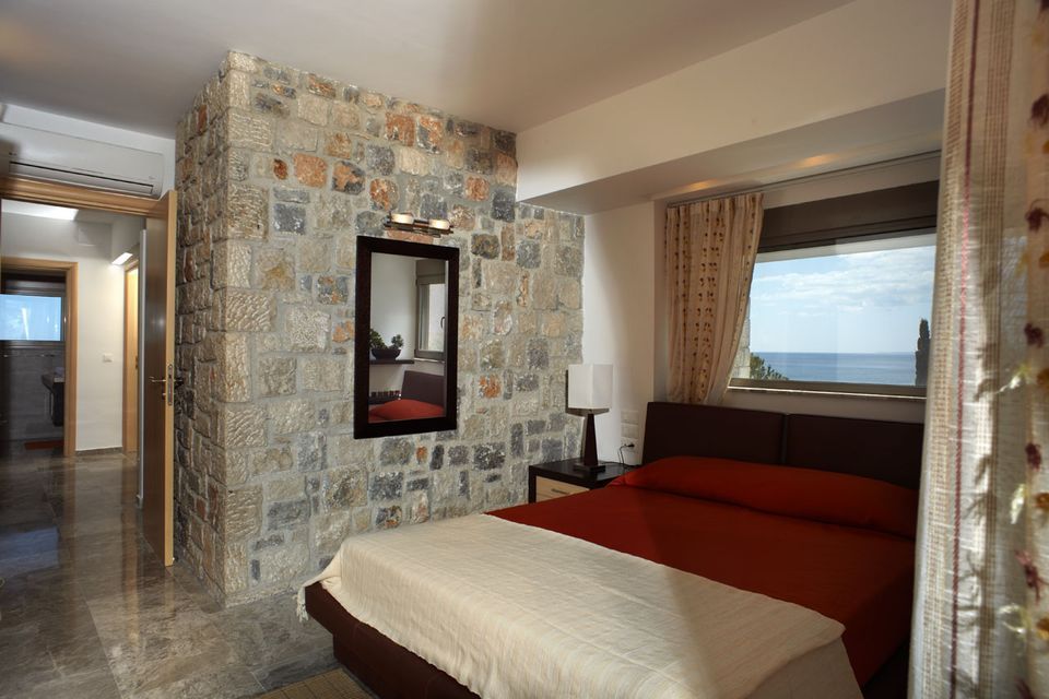 Blue Dream Luxury Villas - EVP - 7