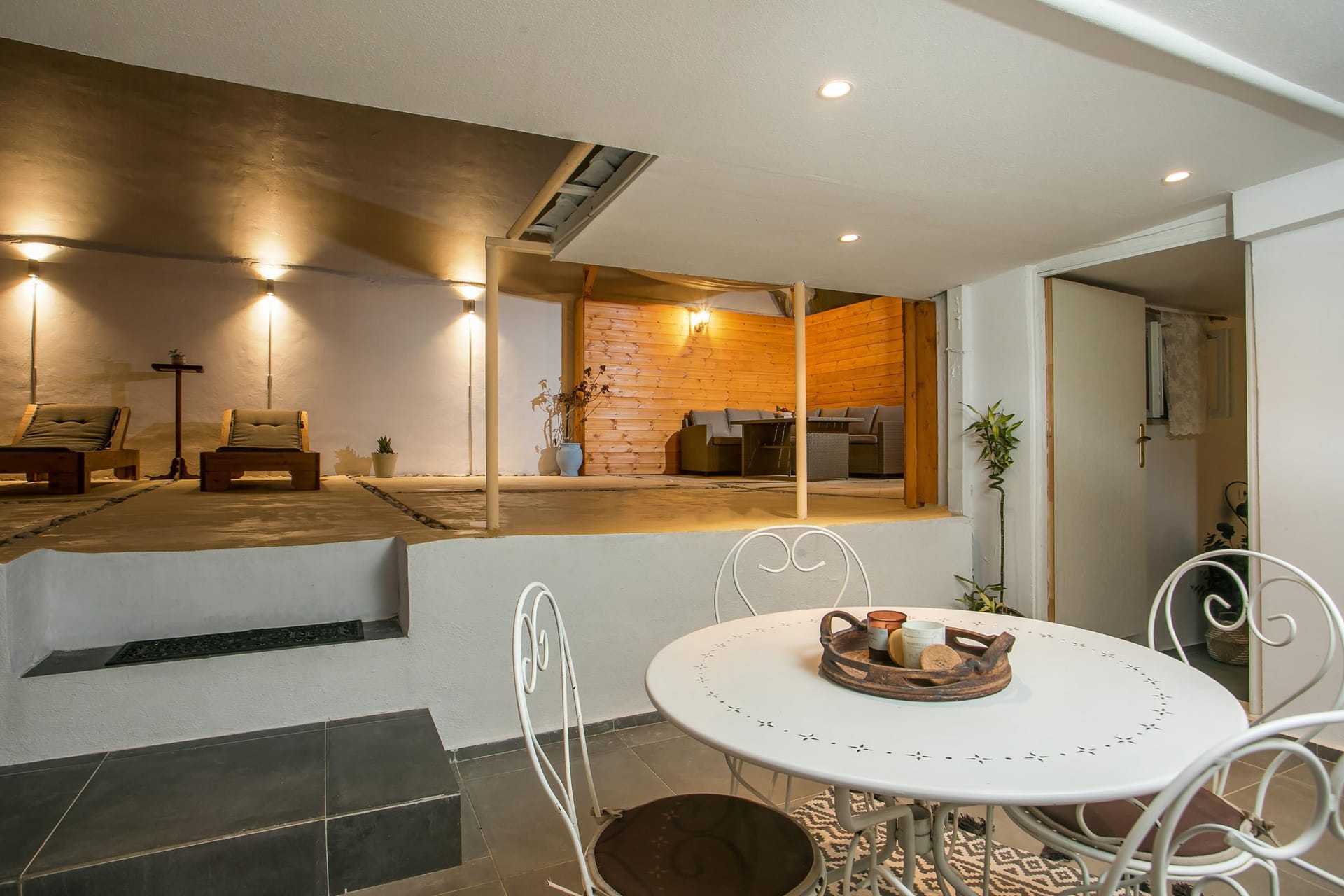 Iriada house