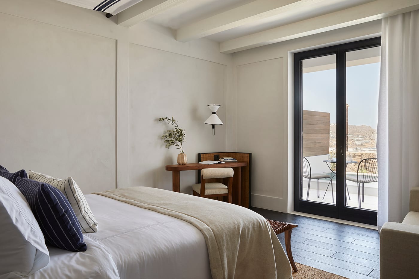 Junior Suite with Sea View and Outdoor Hot Tub