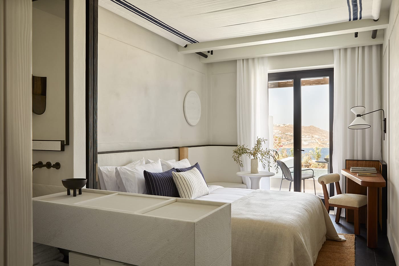 Mykonian Suite with Sea View and Infinity Pool