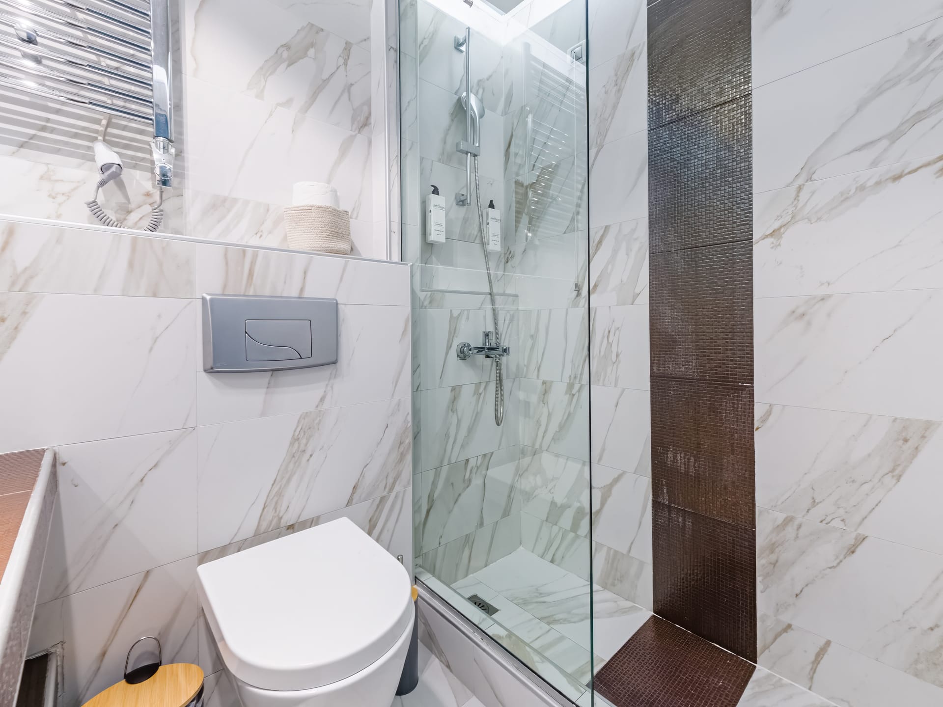 Alpha Luxury Suites - STDBL - 9