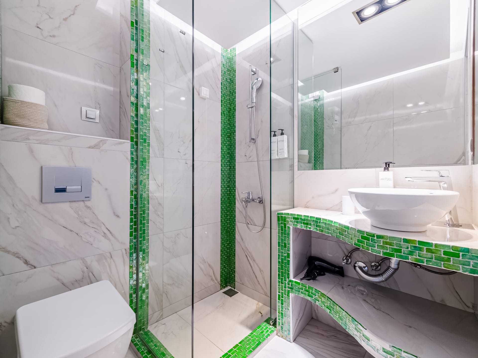 Alpha Luxury Suites - STDBL - 12
