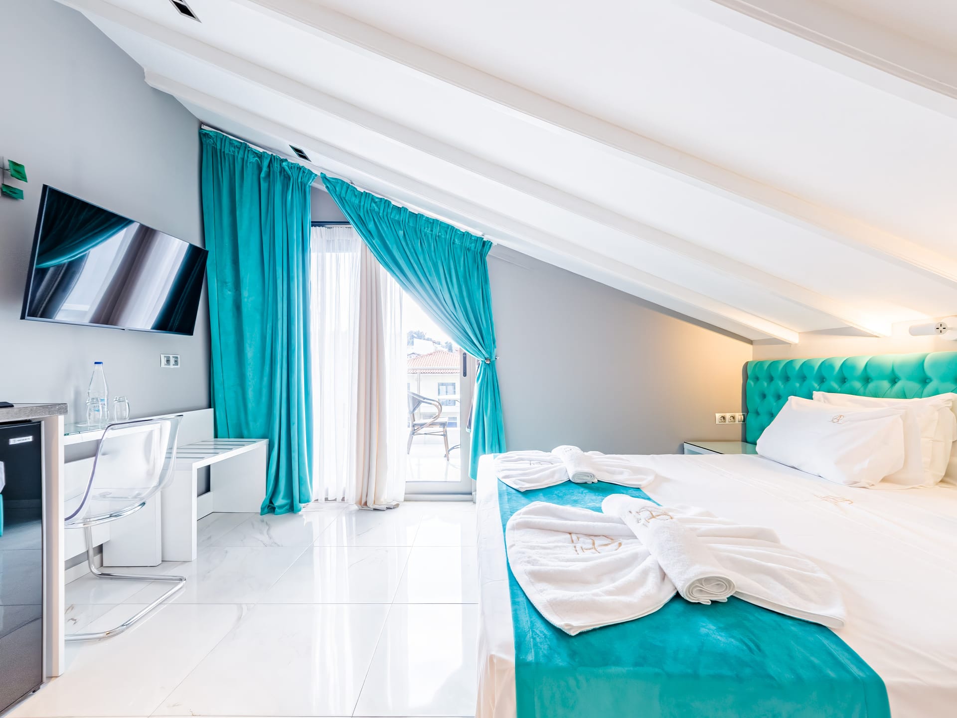 Alpha Luxury Suites - STDBL - 2