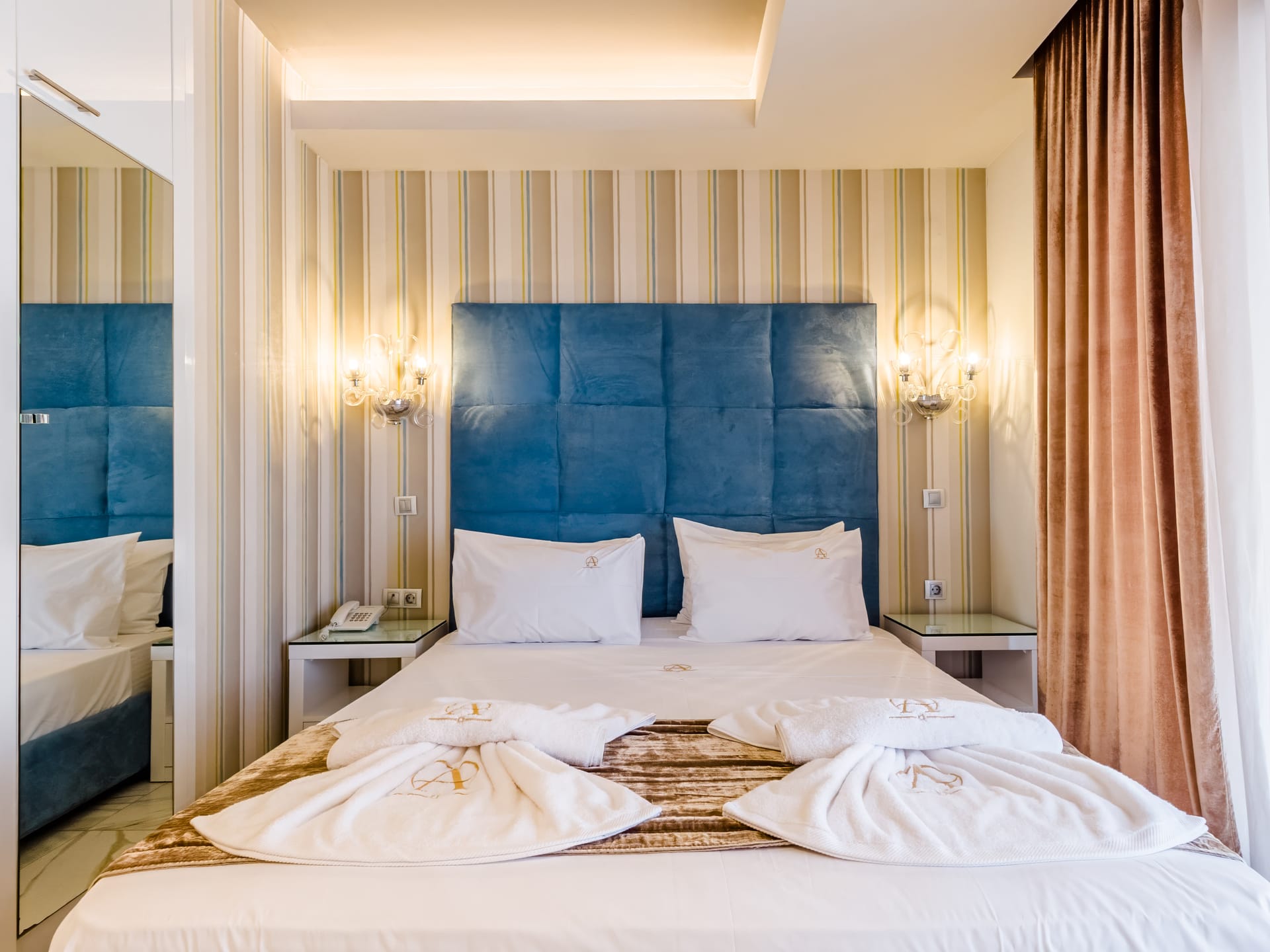 Alpha Luxury Suites - STSUI - 2