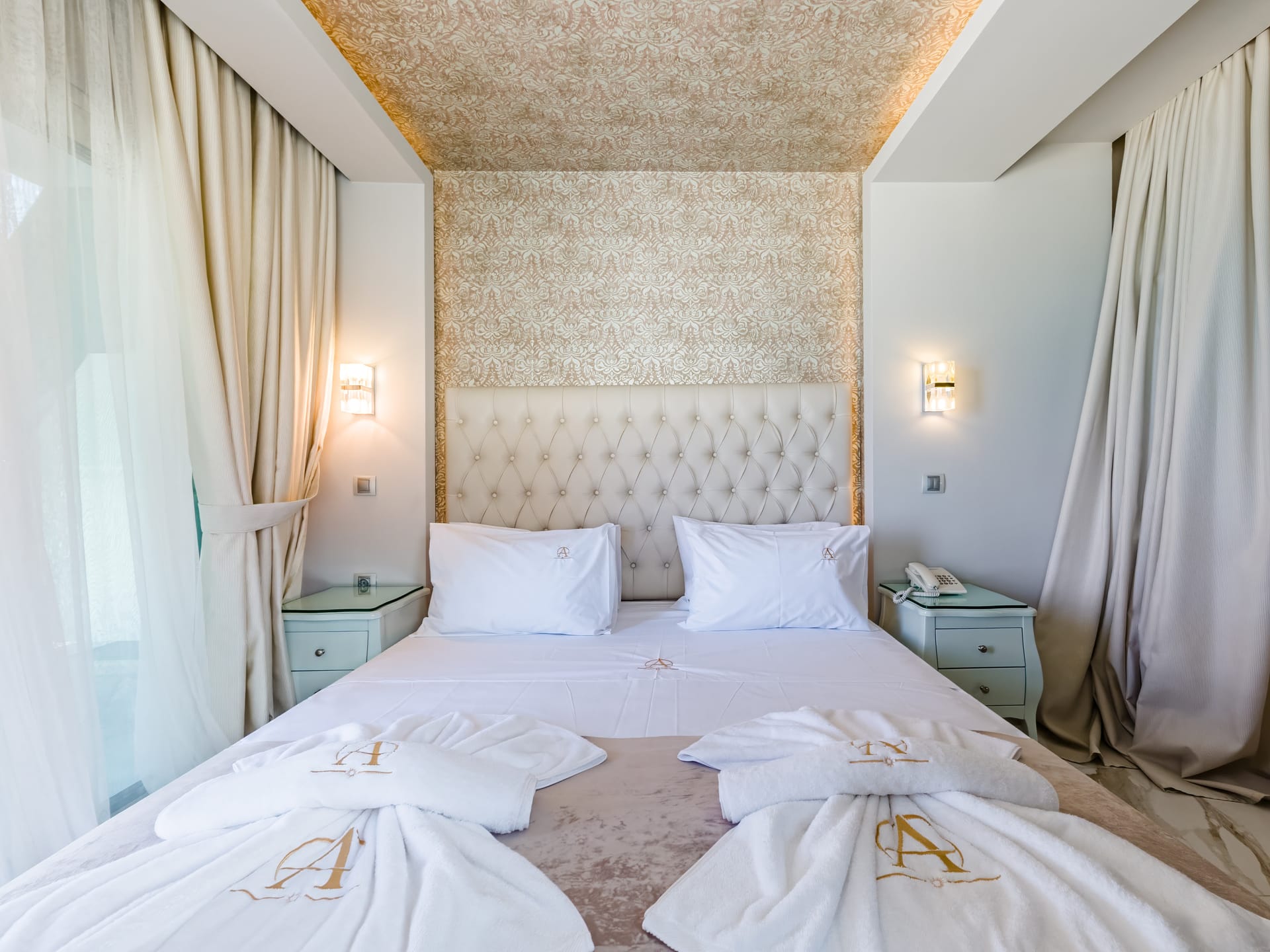 Alpha Luxury Suites - JSUI - 5