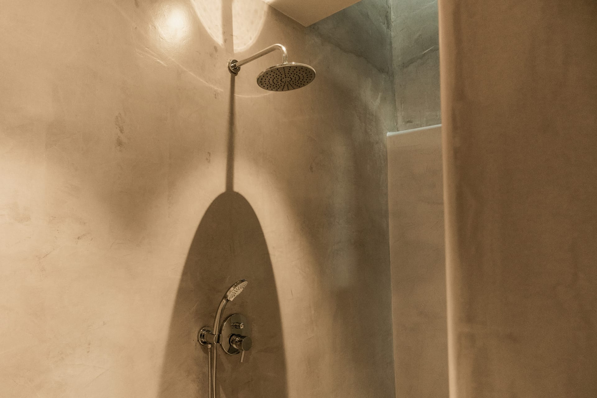 Black Diamond Suites - DELUXE - 7