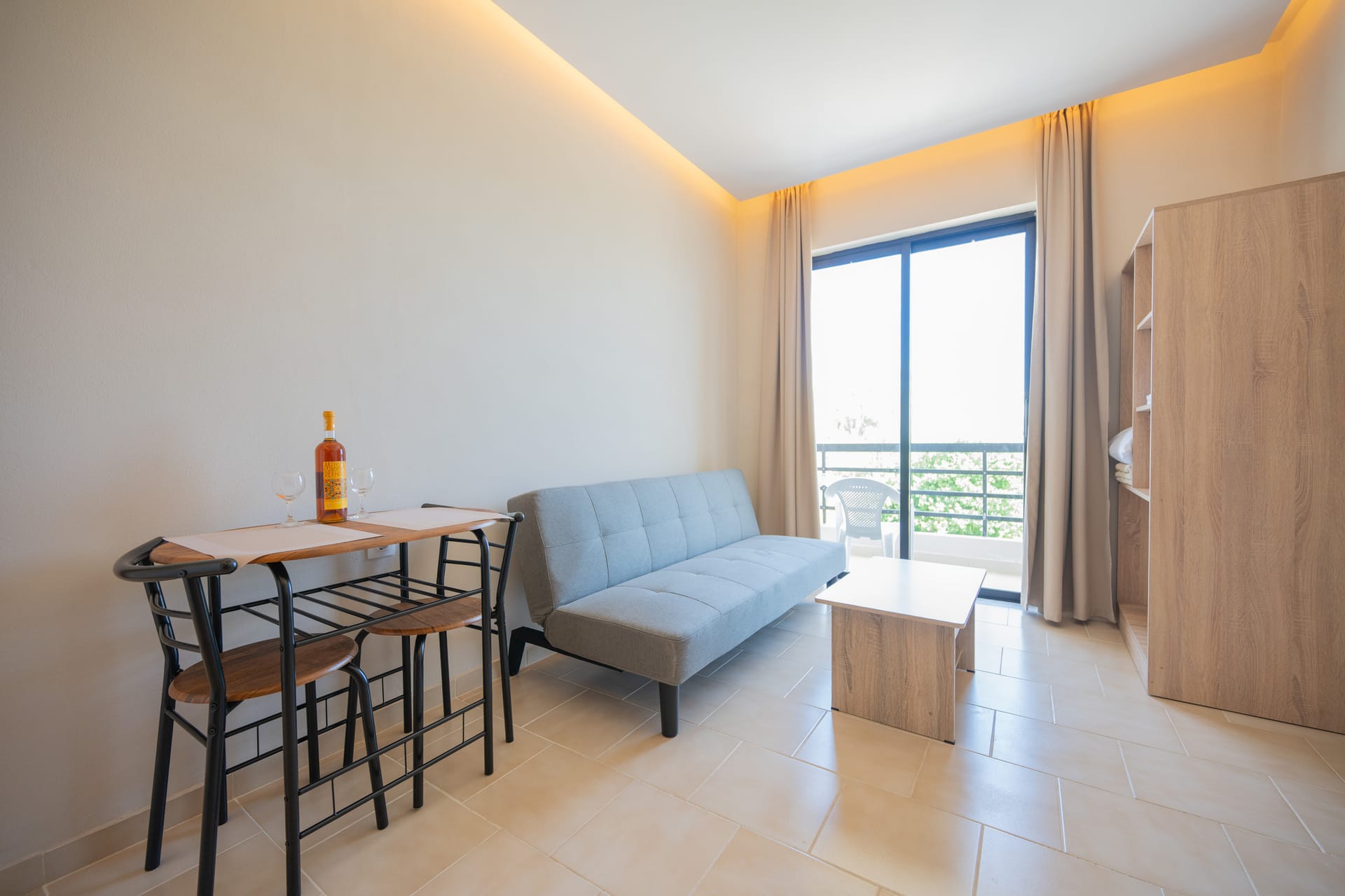 Blue Wave Suites Ixia - SSEA - 8