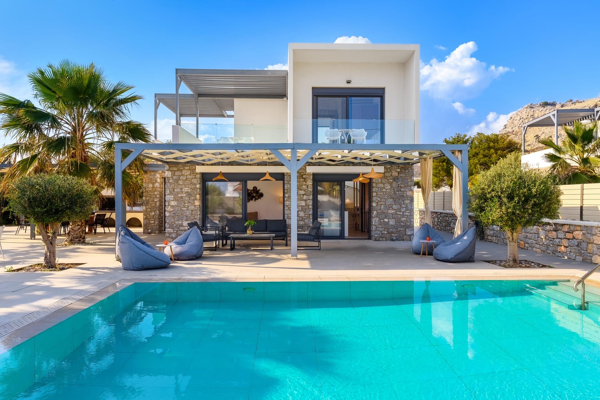 Lindian Palms – Artemis Villa