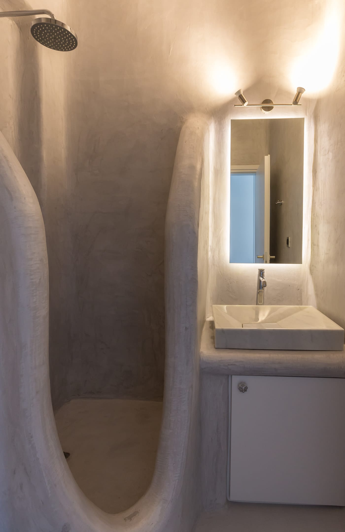 Mykonos Best - ILIANA - 16