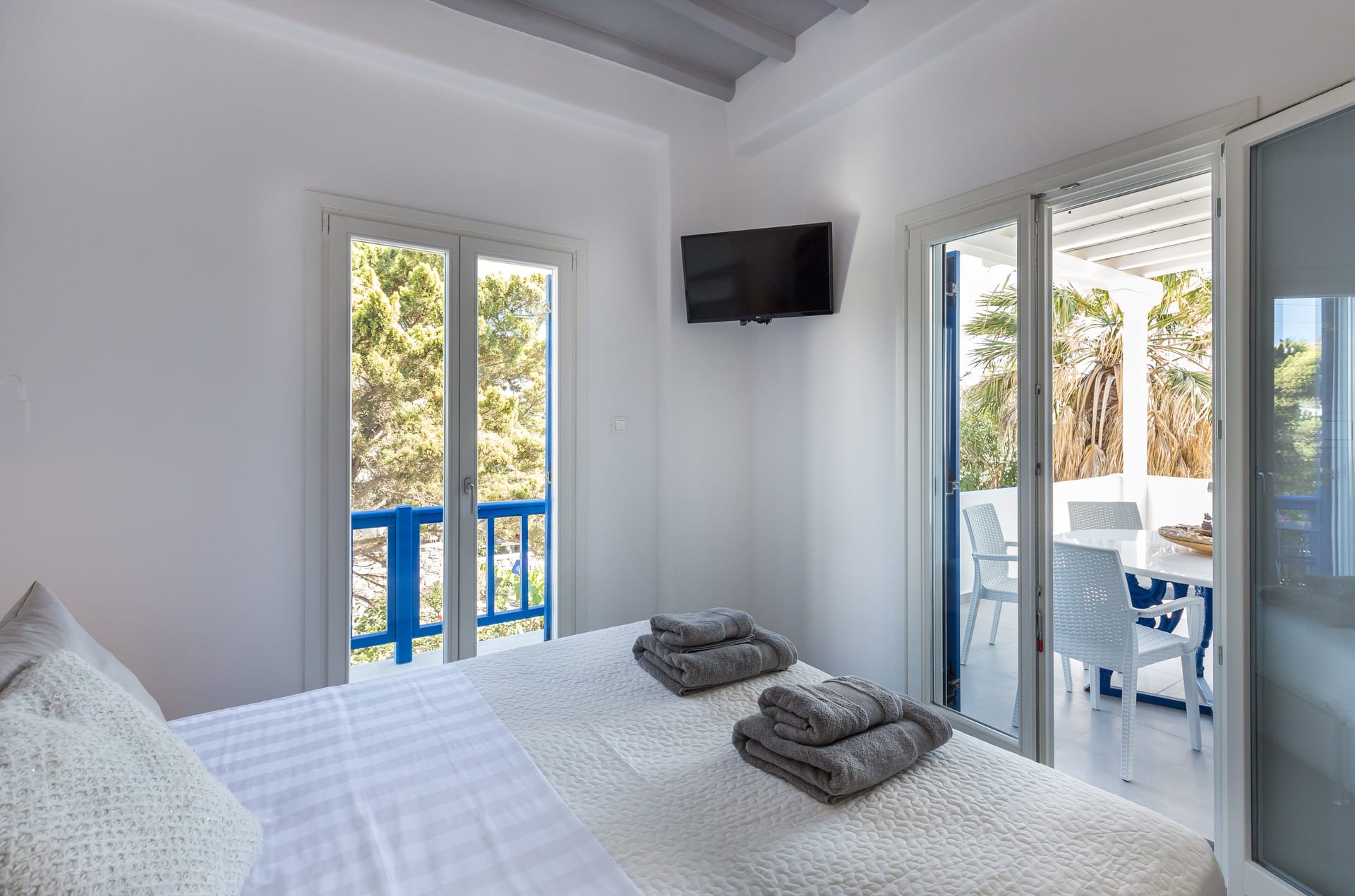 Mykonos Best - ILIANA - 19