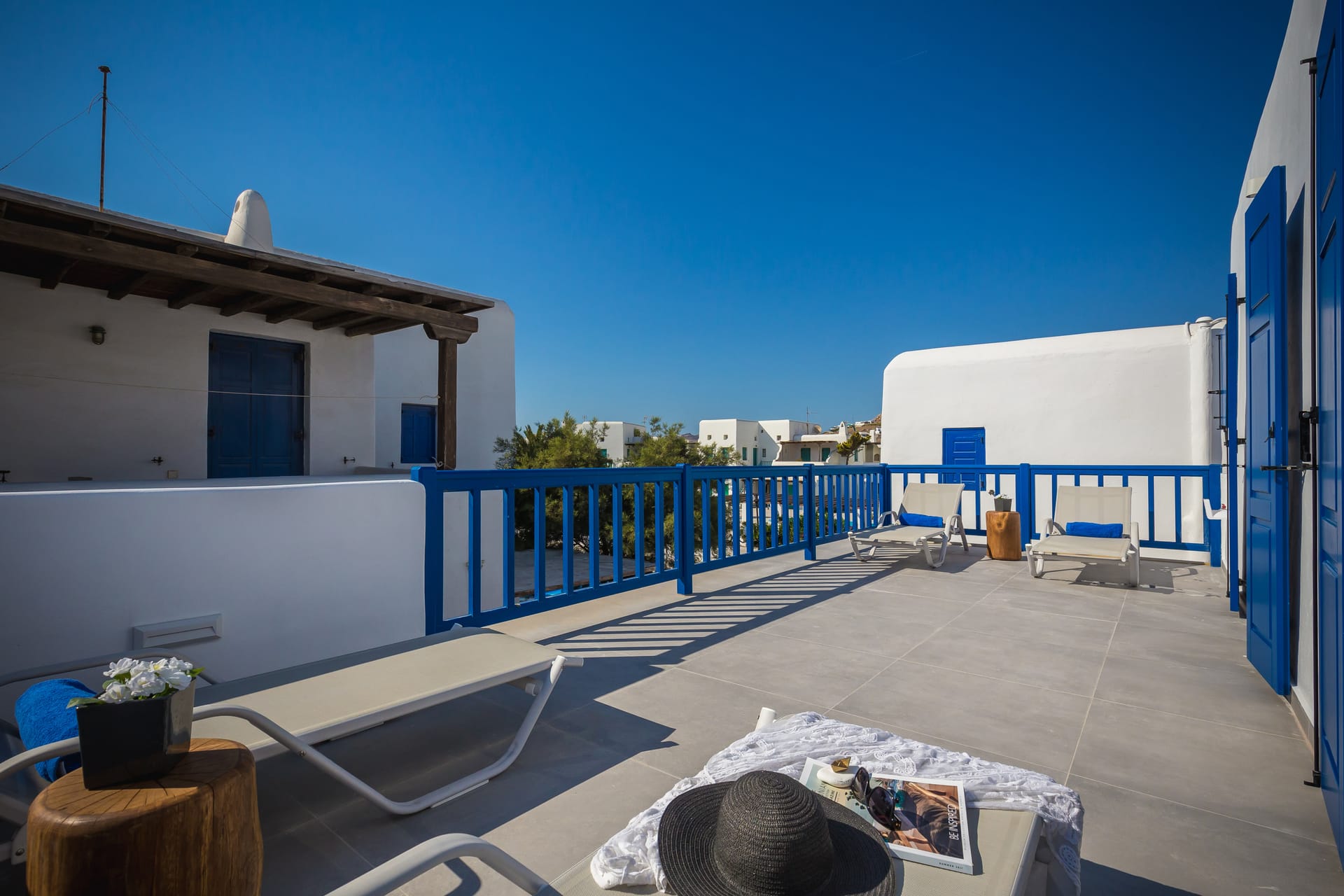 Mykonos Best - ILIANA - 43