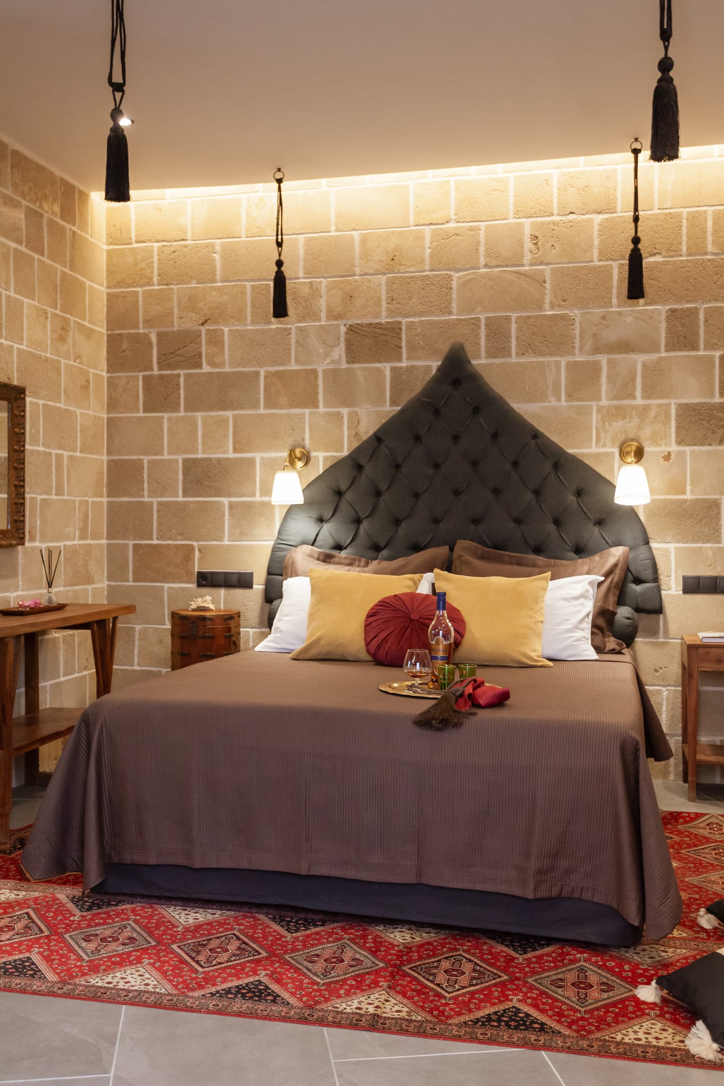 Utopia Luxury Suites  | Old Town - QST - 6
