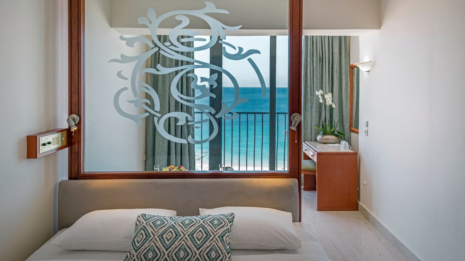 Twin Sea View
