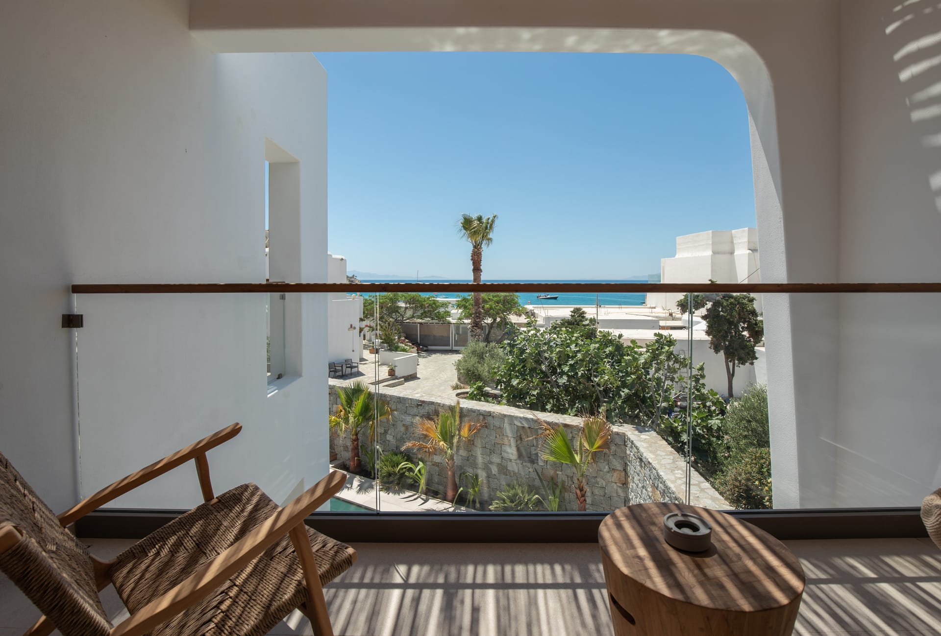 Nuca Mykonos - SEAVS - 2